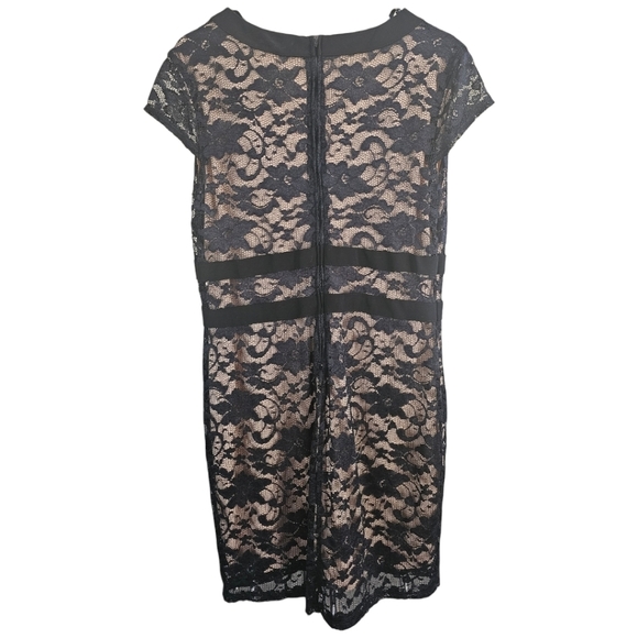 B Darlin black and tan lace cap sleeve dress. Size 15/16 - Picture 4 of 6